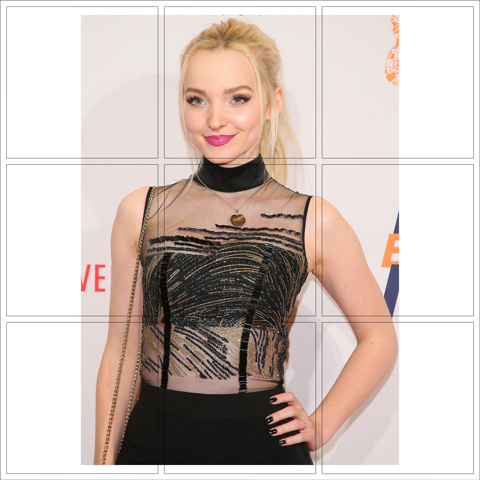 Dove Cameron - Heißer sexy Fotodruck - 1 kaufen, 2 KOSTENLOS erhalten - Auswahl von 88 - Bild 28 von 89