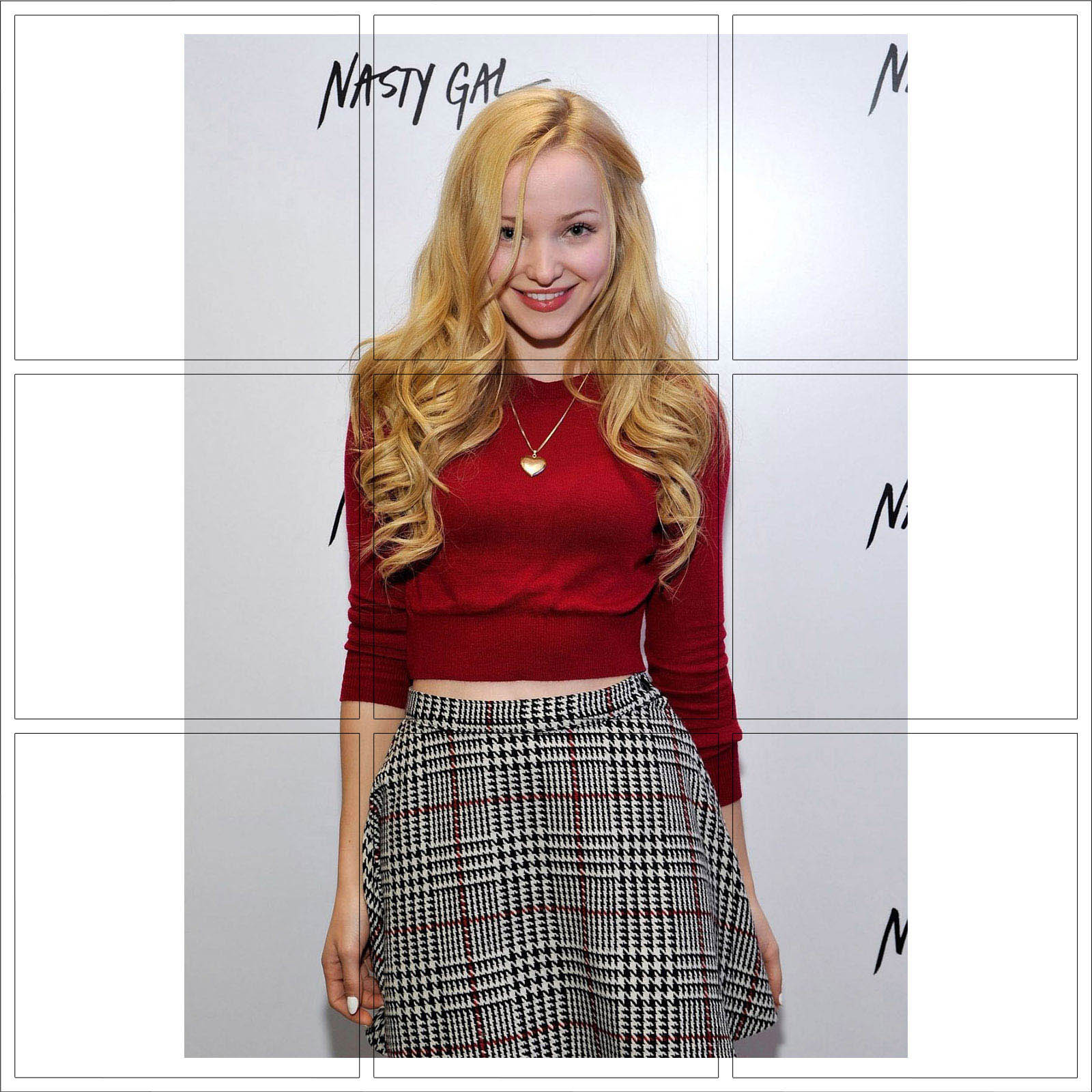 Dove Cameron - Heißer sexy Fotodruck - 1 kaufen, 2 KOSTENLOS erhalten - Auswahl von 88 - Bild 48 von 89